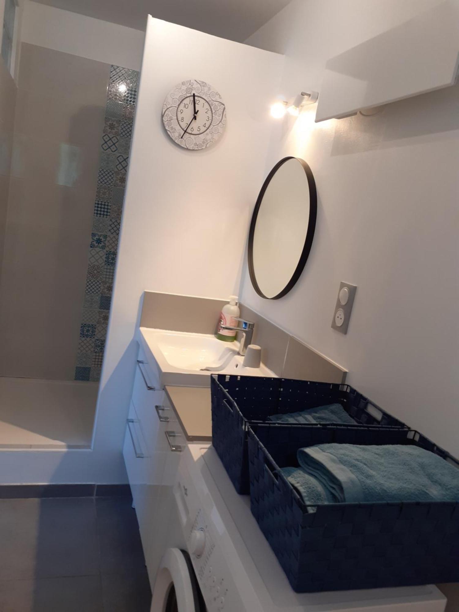 Maison Mitoyenne Avec Piscine Un Moment Chez Diane Grasse Luaran gambar